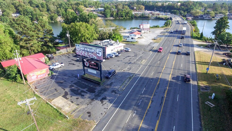 More Photos Of 2806 Albert Pike Rd, Hot Springs National Park Restaurant For Sale
