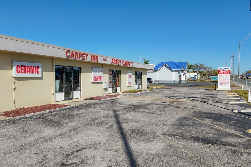 More Photos Of 4107 Clark Rd, Sarasota Warehouse For Sale