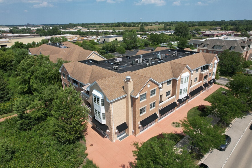 More Photos Of 2300 Chestnut Ave, Glenview Apartments For Sale