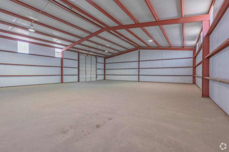 More Photos Of 3401 E State Highway 158, Midland Warehouse For Lease