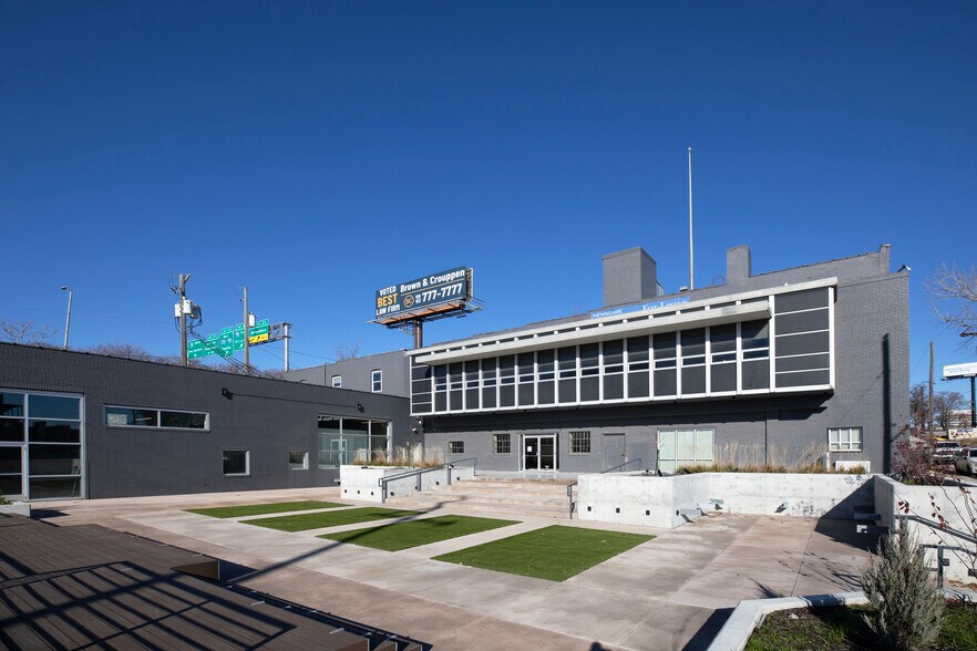 More Photos Of 1656 Washington St, Kansas City Loft Creative Space For Lease