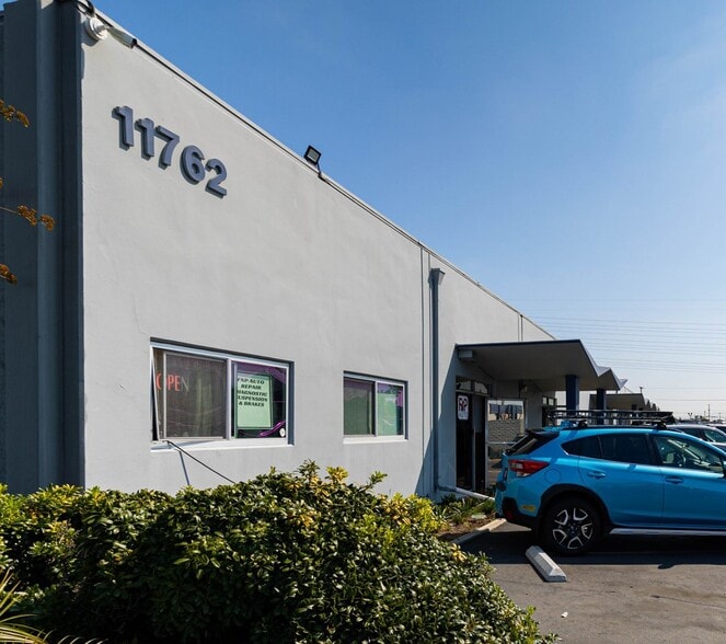 More Photos Of 11762 Western Ave, Garden Grove Warehouse For Lease