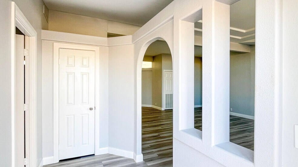 More Photos Of 5561 W 3600 S, Cedar City Specialty For Sale