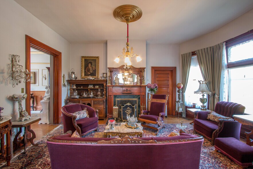 More Photos Of 608 W 6th St, The Dalles Specialty For Sale