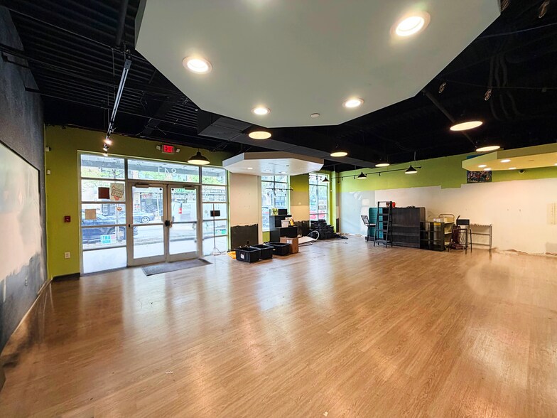 More Photos Of 841-849 N High St, Columbus Apartments For Lease