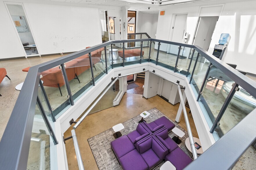 More Photos Of 413 N Lee St, Alexandria Office For Lease