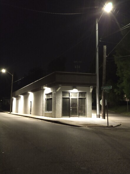 Primary Photo Of 1155 Franklin St, Clarksville Warehouse For Lease