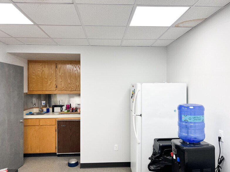 More Photos Of 3387 W Riego Rd, Elverta Warehouse For Sale