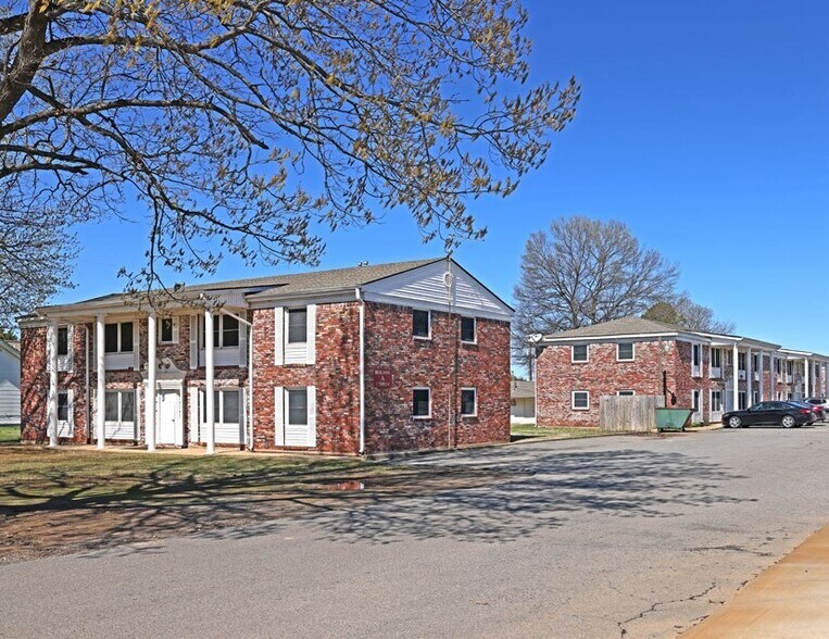 More Photos Of , Stuttgart Multifamily For Sale