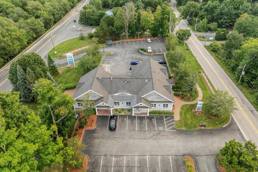 More Photos Of 307 Grafton St, Shrewsbury Office For Sale