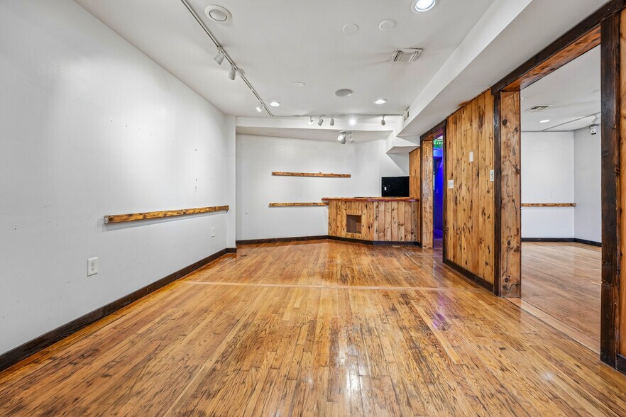 More Photos Of 271 Newark Ave, Jersey City Storefront Retail Residential For Sale