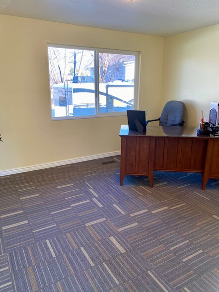 More Photos Of 579 S Main St, Kaysville Office For Sale