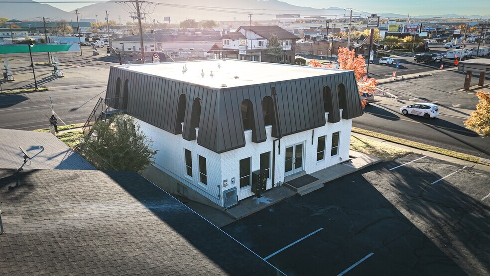 More Photos Of 1920 W 5200 S, Roy Office For Lease