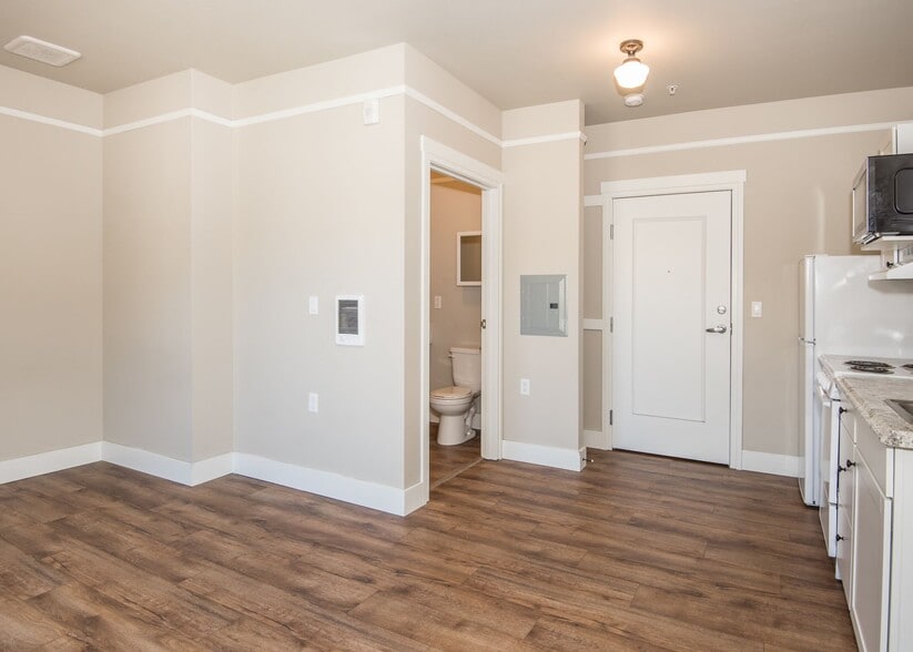 More Photos Of 1020 SE 60th Ave, Portland Apartments For Sale