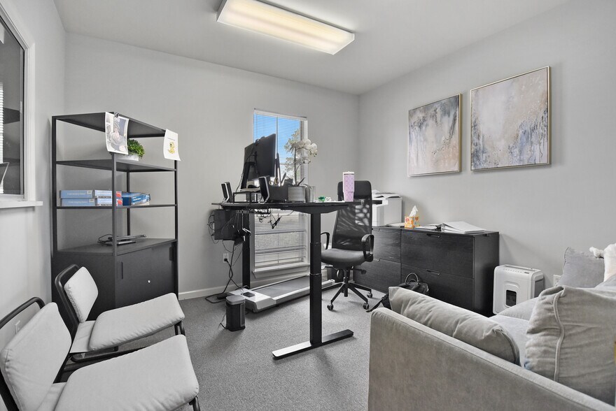 More Photos Of 38089 Post Office Rd, Prairieville Office For Lease