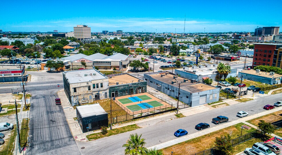 More Photos Of 515 San Pedro Ave, San Antonio Unknown For Lease