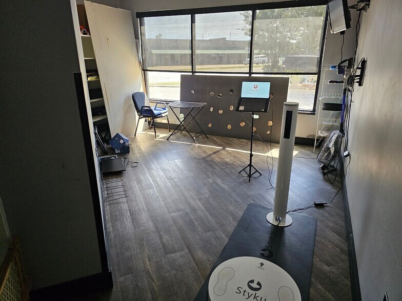 More Photos Of 140 Eglin Pky SE, Fort Walton Beach Health Club For Sale