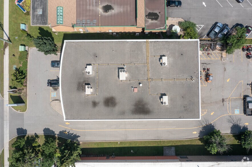 More Photos Of 1053 Brock Rd, Pickering Office For Lease