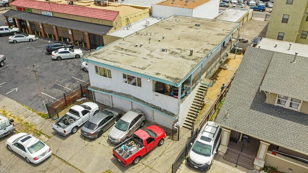 More Photos Of 2426 57th Ave, Oakland Apartments For Sale