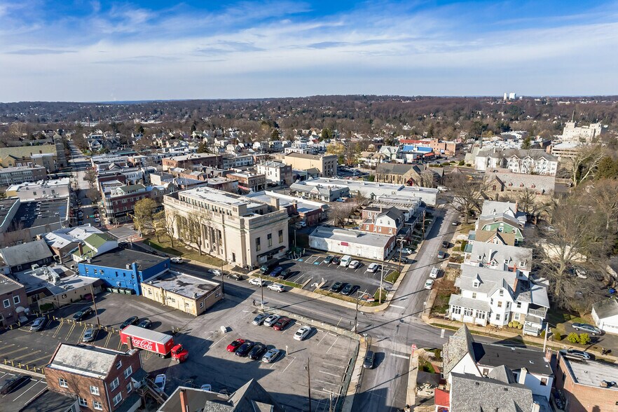 More Photos Of 400 Old York Rd, Jenkintown Office For Lease