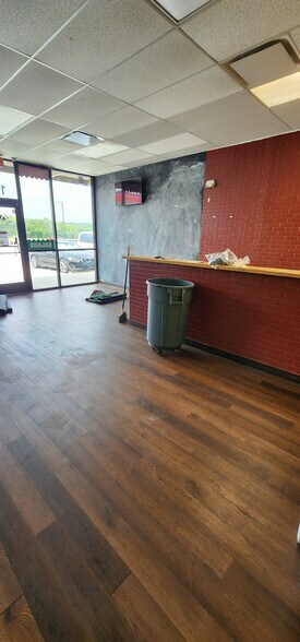 More Photos Of 2804 Quiet Plain Dr, San Antonio General Retail For Lease