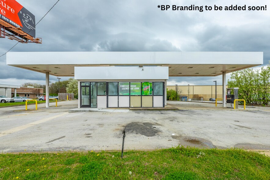 Primary Photo Of 2130 Amnicola Hwy, Chattanooga Service Station For Sale