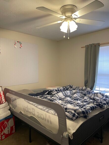 More Photos Of 902 Azalea Ct, College Station Apartments For Sale