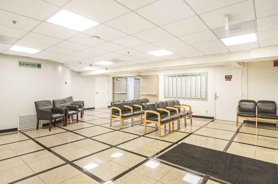 More Photos Of 2080 Century Park E, Los Angeles Medical For Lease