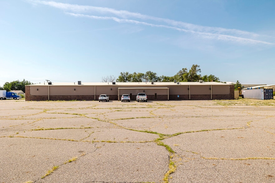 More Photos Of 2350 E 8th St, Hays Freestanding For Sale