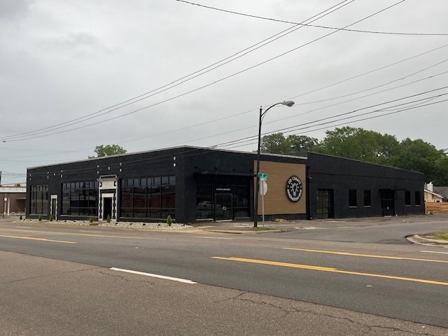 More Photos Of 215 S Arkansas Ave, Russellville Loft Creative Space For Lease