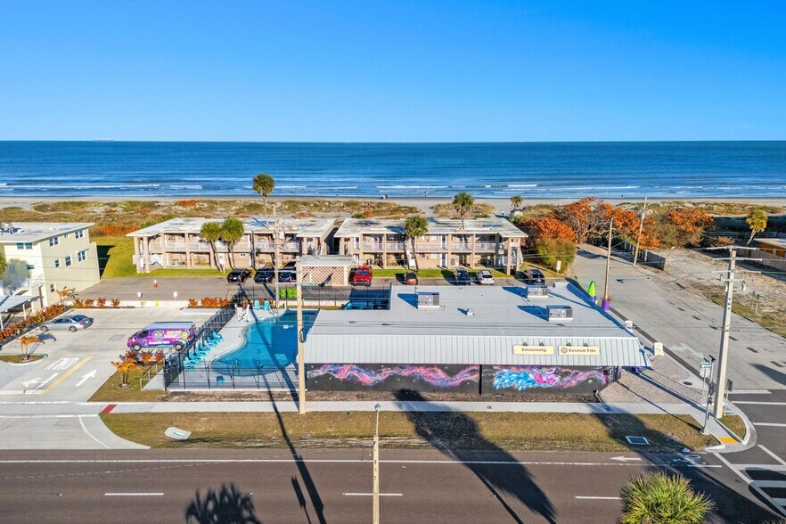 More Photos Of 101 N Atlantic Ave, Cocoa Beach General Retail For Sale