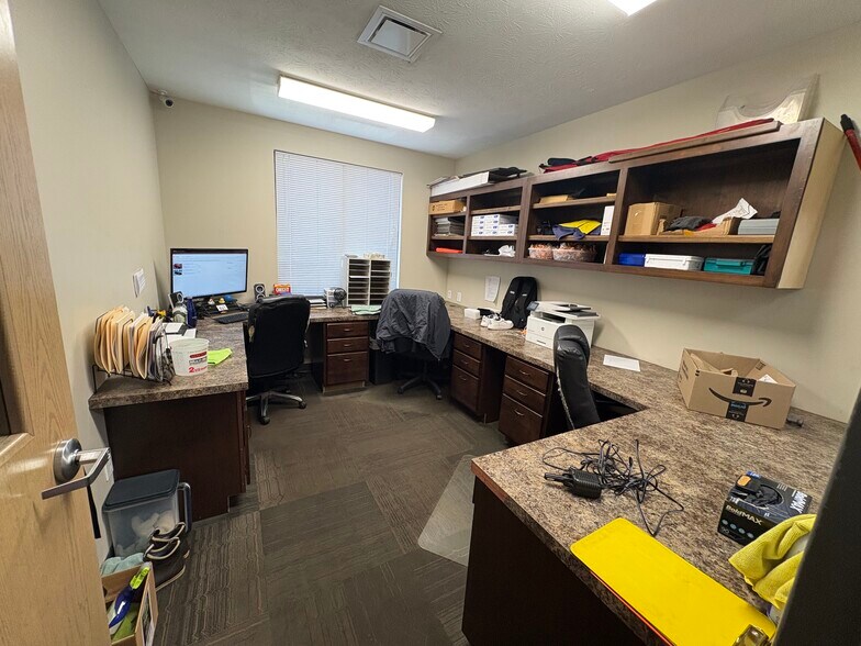 More Photos Of 2306 IFCU way, Lafayette Auto Dealership For Sale