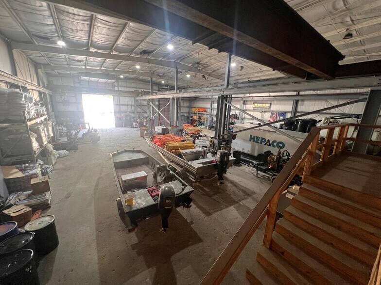 More Photos Of 2220 State Route 3, Catlettsburg Manufacturing For Sale