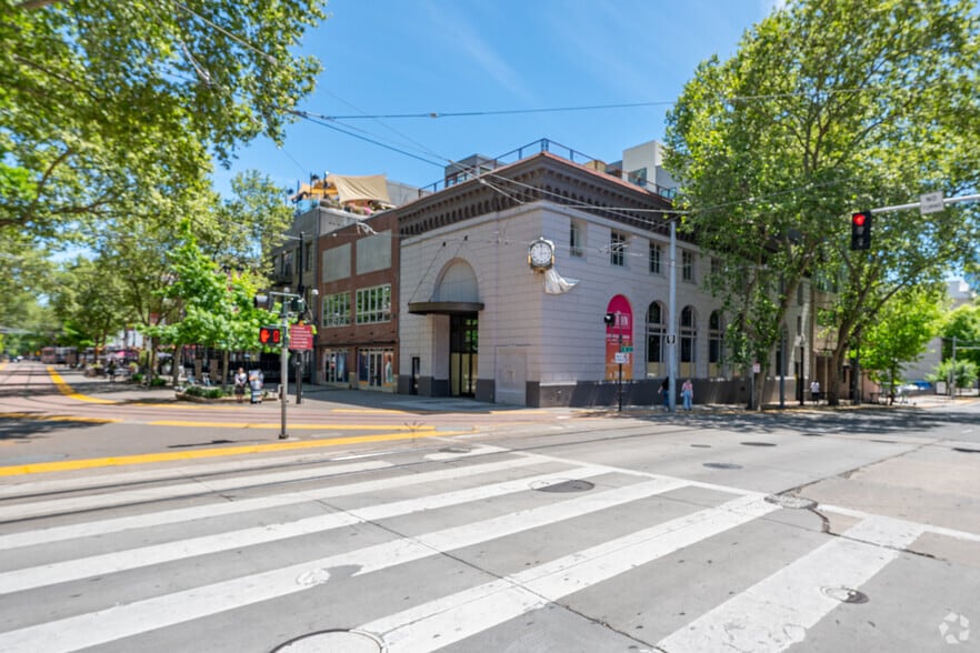 More Photos Of 700-730 K St, Sacramento Storefront For Lease