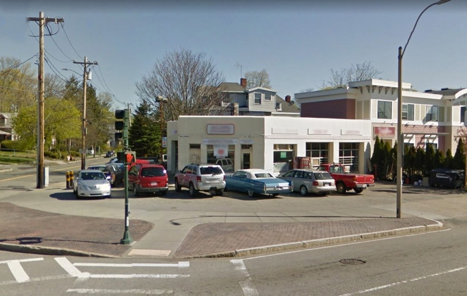 Primary Photo Of 911 Washington St, Newton Auto Repair For Sale