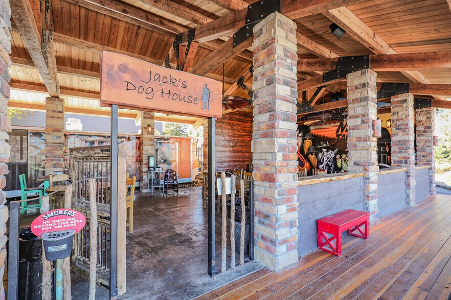 More Photos Of 105 James Canyon Highway, Cloudcroft Restaurant For Sale