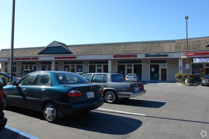 More Photos Of 3144-3220 Broadway St, Eureka Unknown For Lease