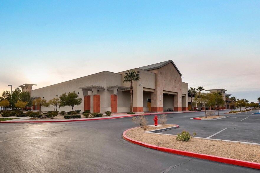 More Photos Of 820 S Rampart Blvd, Las Vegas Storefront For Lease