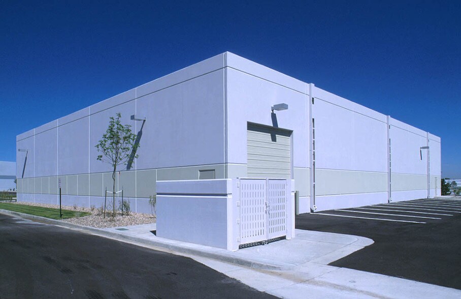 More Photos Of 7240 S Fraser St, Centennial Warehouse For Sale