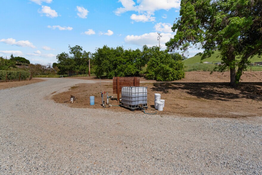 More Photos Of 804 Comstock Rd, Hollister Land For Sale