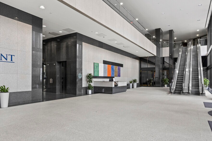 More Photos Of 188 E Capitol St, Jackson Office For Lease