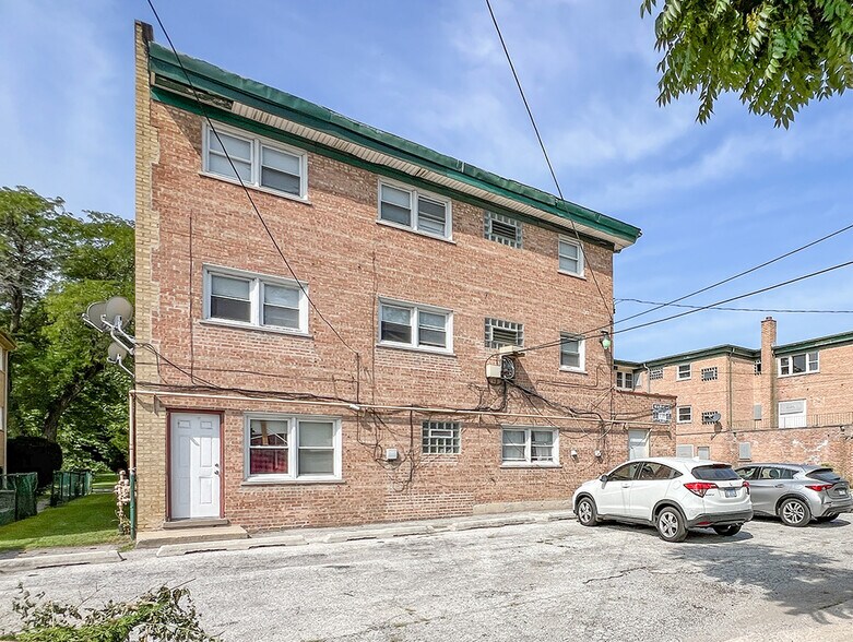 More Photos Of 8743-8747 S Beverly Ave, Chicago Apartments For Sale