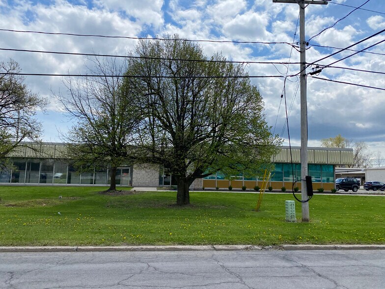 More Photos Of 550 Fillmore Ave, Tonawanda Light Distribution For Lease