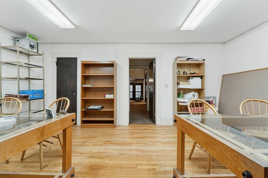 More Photos Of 2318 S 1st Ave, Minneapolis Office For Sale