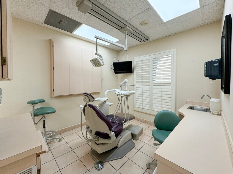 More Photos Of 1520 Corpus Christi St, Laredo Medical For Lease