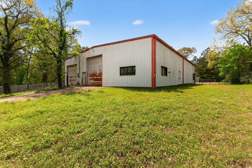 More Photos Of 150 Private Road 3367, Gladewater Industrial For Sale