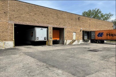 More Photos Of 30 Congress Dr, Moonachie Manufacturing For Lease