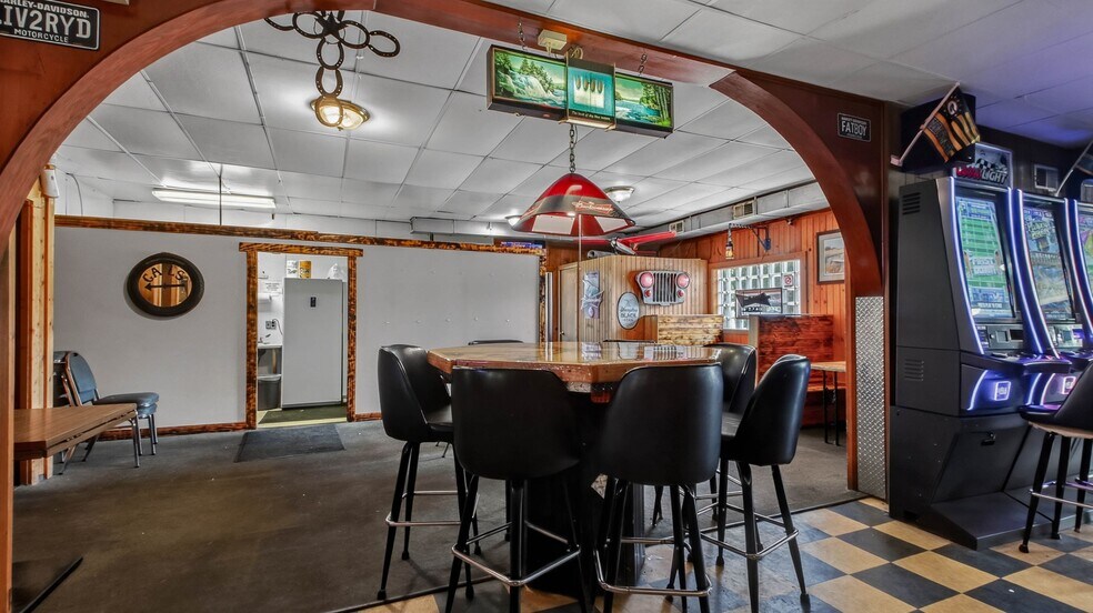 More Photos Of N5425 County Road H, Mondovi Restaurant For Sale