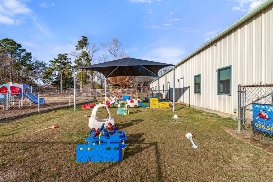 More Photos Of 513 Russell Blvd, Nacogdoches Daycare Center For Sale