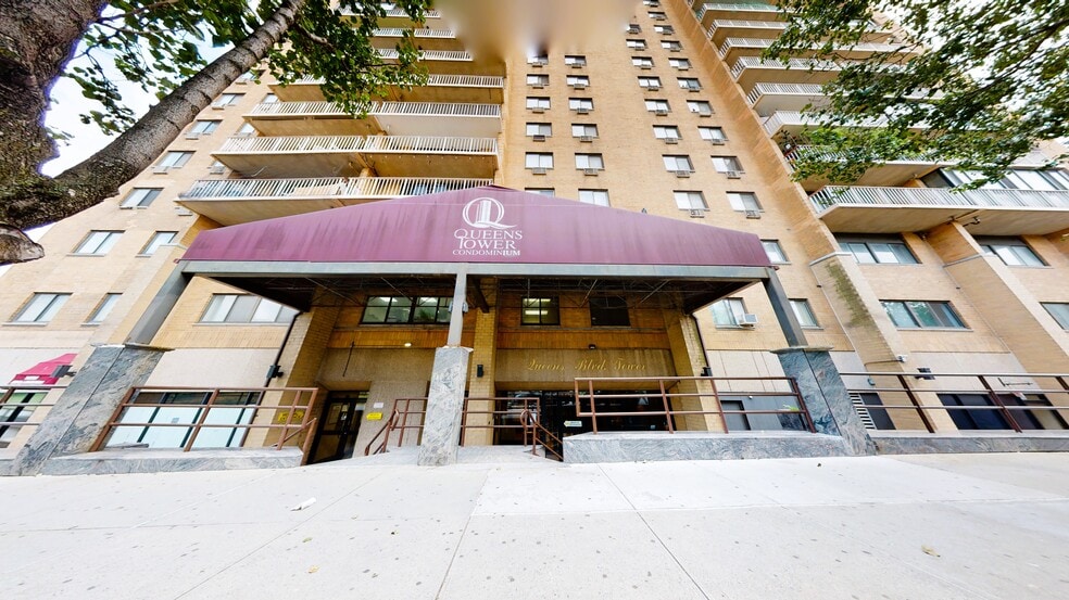 More Photos Of 92-29 Queens Blvd, Rego Park Apartments For Lease